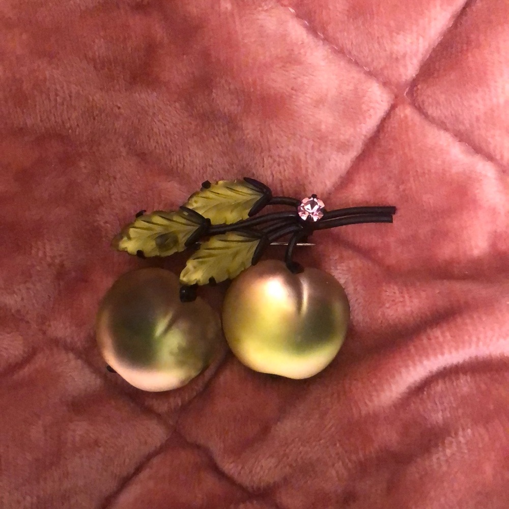 vintage brooch